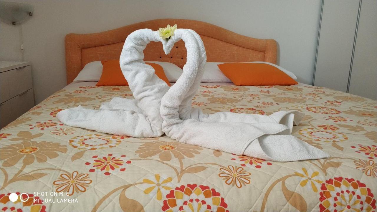 Apartmani Tanja Bol Ngoại thất bức ảnh