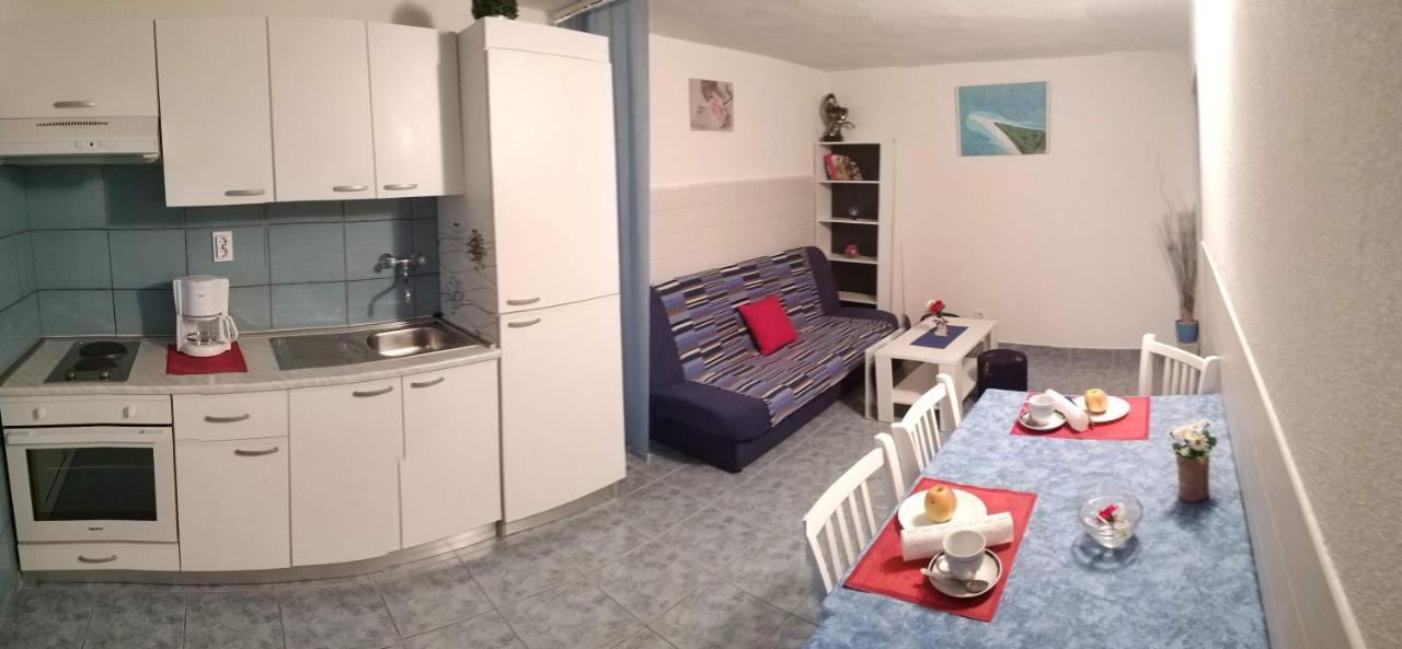 Apartmani Tanja Bol Ngoại thất bức ảnh