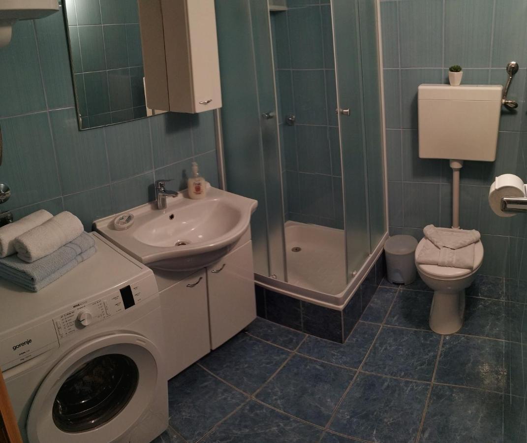 Apartmani Tanja Bol Ngoại thất bức ảnh